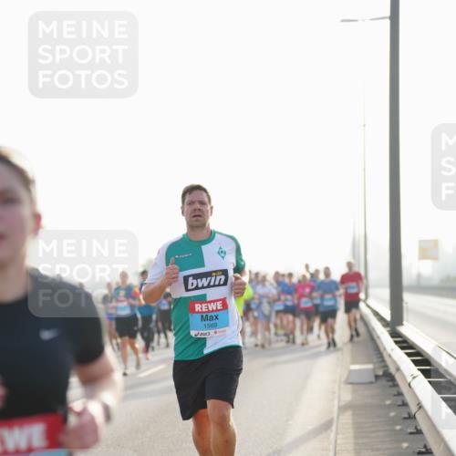 03.10.2026 - Köhlbrandbrückenlauf LAZAROV Photography http://msf.ph/oto/10700165 03.10.2026 09:22:18 Position 3 1569 meine-sportfotos.de