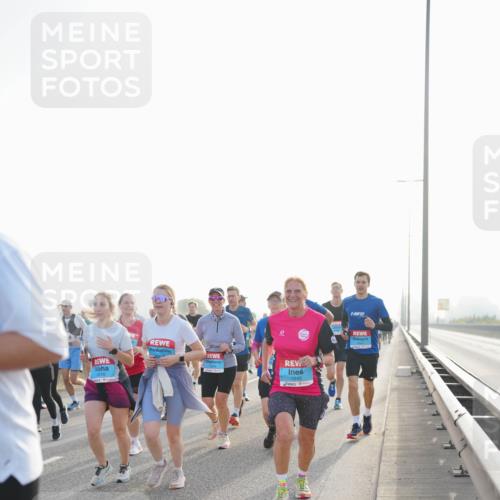 03.10.2026 - Köhlbrandbrückenlauf LAZAROV Photography http://msf.ph/oto/10700231 03.10.2026 09:22:27 Position 3 1010, 1840 meine-sportfotos.de