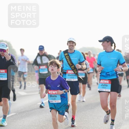 03.10.2026 - Köhlbrandbrückenlauf LAZAROV Photography http://msf.ph/oto/10700277 03.10.2026 09:22:34 Position 3 2488, 1538, 2858, 2864 meine-sportfotos.de