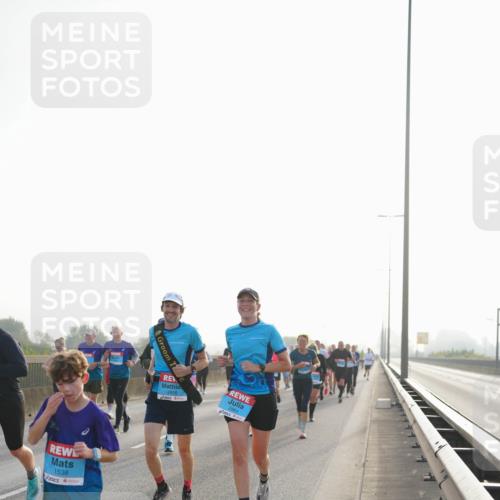 03.10.2026 - Köhlbrandbrückenlauf LAZAROV Photography http://msf.ph/oto/10700290 03.10.2026 09:22:36 Position 3 1538 meine-sportfotos.de