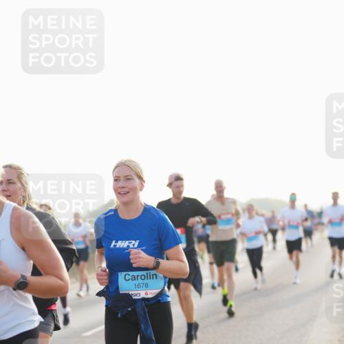 03.10.2026 - Köhlbrandbrückenlauf LAZAROV Photography http://msf.ph/oto/10700351 03.10.2026 09:22:43 Position 3 1678 meine-sportfotos.de