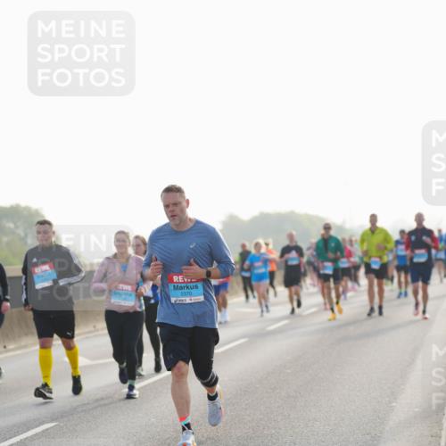 03.10.2026 - Köhlbrandbrückenlauf LAZAROV Photography http://msf.ph/oto/10700394 03.10.2026 09:22:51 Position 3 2370 meine-sportfotos.de