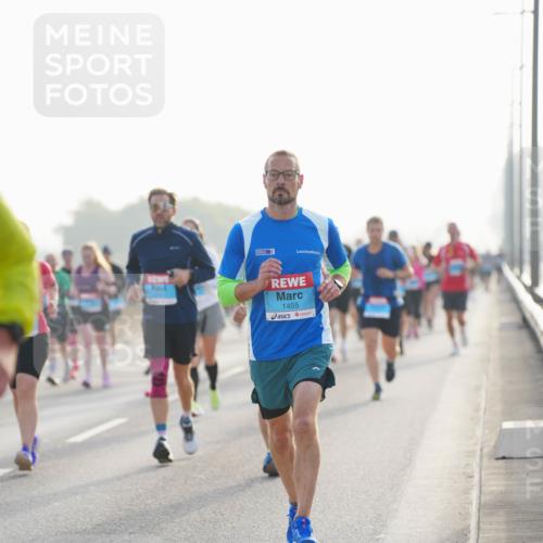03.10.2026 - Köhlbrandbrückenlauf LAZAROV Photography http://msf.ph/oto/10700439 03.10.2026 09:22:59 Position 3 1455 meine-sportfotos.de