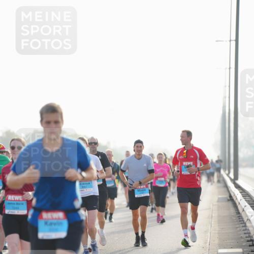 03.10.2026 - Köhlbrandbrückenlauf LAZAROV Photography http://msf.ph/oto/10700486 03.10.2026 09:23:05 Position 3 1244, 3051 meine-sportfotos.de