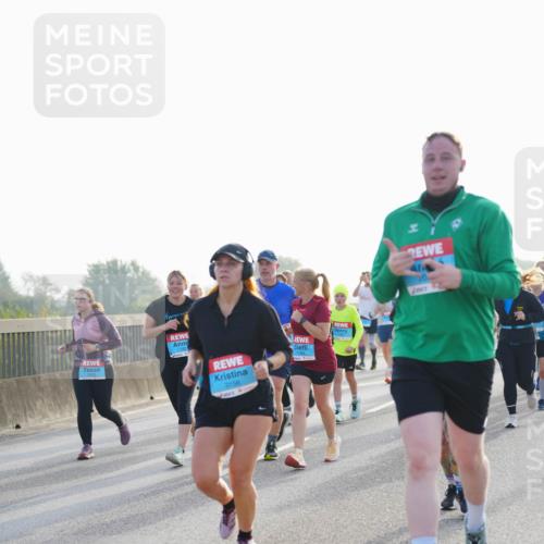 03.10.2026 - Köhlbrandbrückenlauf LAZAROV Photography http://msf.ph/oto/10700564 03.10.2026 09:23:16 Position 3 3156, 40 meine-sportfotos.de