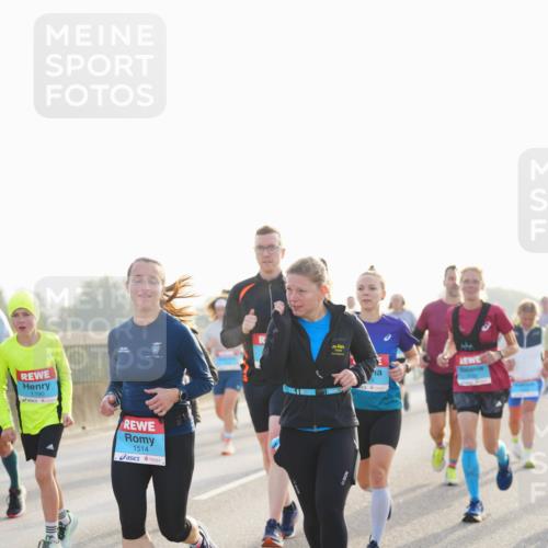03.10.2026 - Köhlbrandbrückenlauf LAZAROV Photography http://msf.ph/oto/10700589 03.10.2026 09:23:19 Position 3 1790, 1514 meine-sportfotos.de