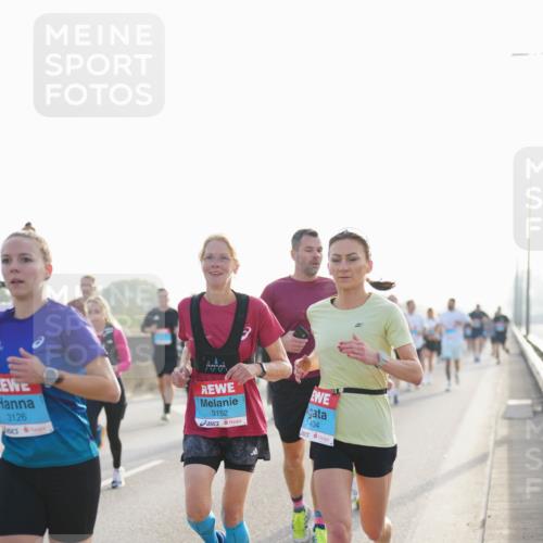 03.10.2026 - Köhlbrandbrückenlauf LAZAROV Photography http://msf.ph/oto/10700597 03.10.2026 09:23:20 Position 3 3126, 3152, 1404 meine-sportfotos.de