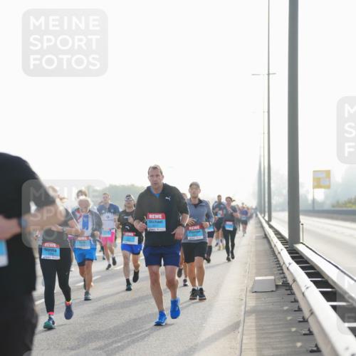 03.10.2026 - Köhlbrandbrückenlauf LAZAROV Photography http://msf.ph/oto/10700671 03.10.2026 09:23:31 Position 3  meine-sportfotos.de