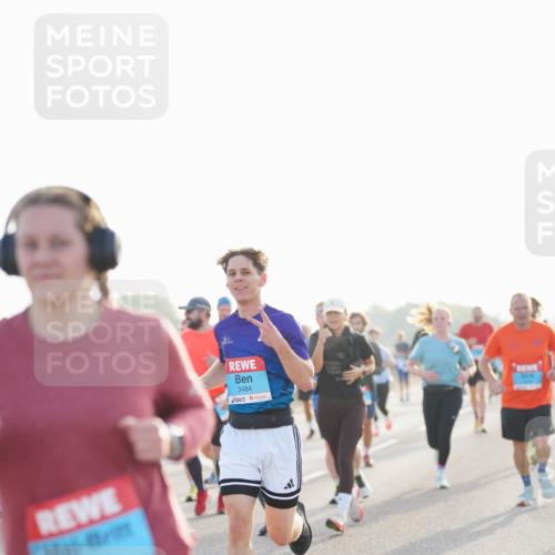 03.10.2026 - Köhlbrandbrückenlauf LAZAROV Photography http://msf.ph/oto/10700813 03.10.2026 09:23:53 Position 3 3484 meine-sportfotos.de