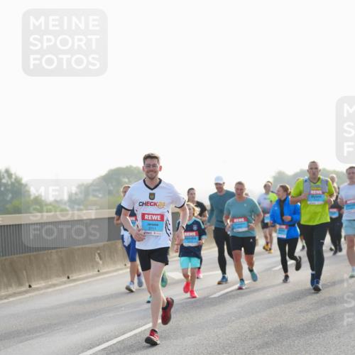 03.10.2026 - Köhlbrandbrückenlauf LAZAROV Photography http://msf.ph/oto/10700875 03.10.2026 09:24:02 Position 3 24, 3711 meine-sportfotos.de