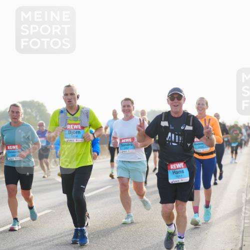 03.10.2026 - Köhlbrandbrückenlauf LAZAROV Photography http://msf.ph/oto/10700887 03.10.2026 09:24:05 Position 3 2862, 1654, 2967, 1411, 2820 meine-sportfotos.de