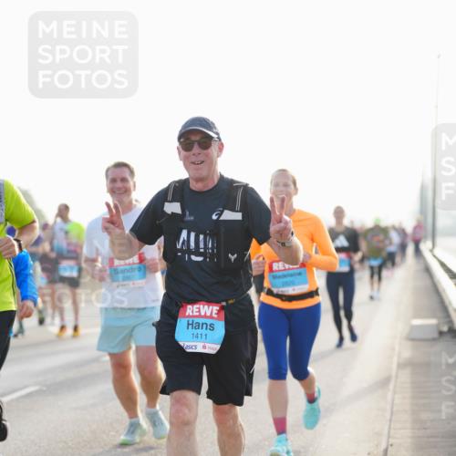 03.10.2026 - Köhlbrandbrückenlauf LAZAROV Photography http://msf.ph/oto/10700893 03.10.2026 09:24:06 Position 3 1411, 2820 meine-sportfotos.de