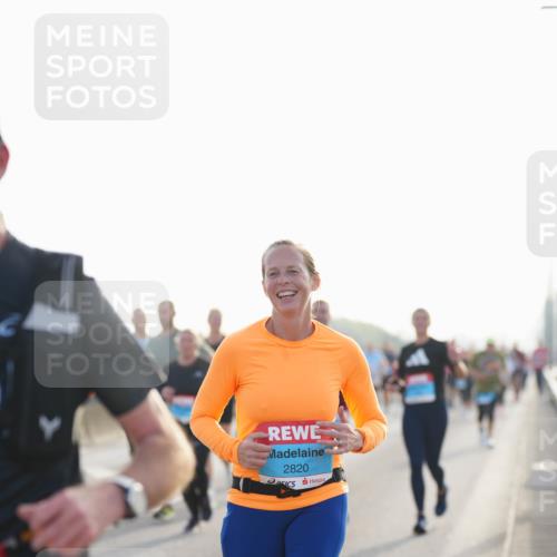 03.10.2026 - Köhlbrandbrückenlauf LAZAROV Photography http://msf.ph/oto/10700903 03.10.2026 09:24:07 Position 3 2820 meine-sportfotos.de