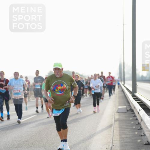 03.10.2026 - Köhlbrandbrückenlauf LAZAROV Photography http://msf.ph/oto/10700951 03.10.2026 09:24:15 Position 3 1093 meine-sportfotos.de