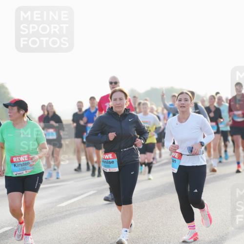 03.10.2026 - Köhlbrandbrückenlauf LAZAROV Photography http://msf.ph/oto/10700964 03.10.2026 09:24:18 Position 3 1762, 3035 meine-sportfotos.de
