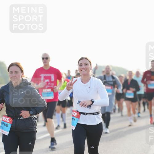 03.10.2026 - Köhlbrandbrückenlauf LAZAROV Photography http://msf.ph/oto/10700972 03.10.2026 09:24:19 Position 3 035 meine-sportfotos.de