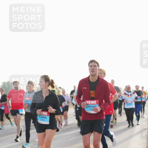 03.10.2026 - Köhlbrandbrückenlauf LAZAROV Photography http://msf.ph/oto/10700996 03.10.2026 09:24:24 Position 3 3363, 336 meine-sportfotos.de