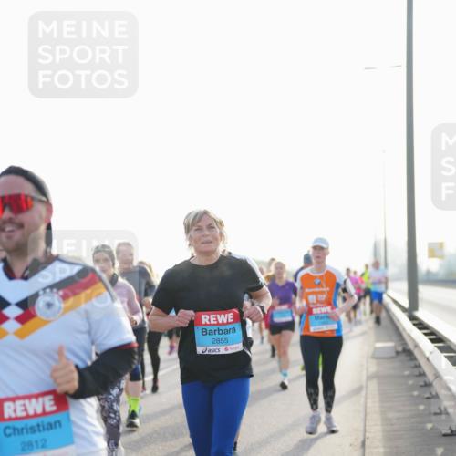 03.10.2026 - Köhlbrandbrückenlauf LAZAROV Photography http://msf.ph/oto/10701025 03.10.2026 09:24:28 Position 3 2812, 2855 meine-sportfotos.de