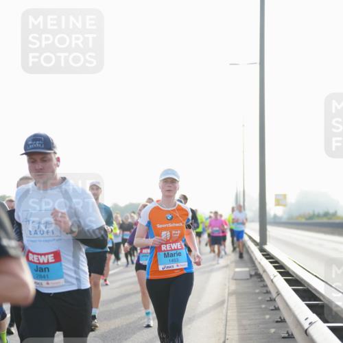 03.10.2026 - Köhlbrandbrückenlauf LAZAROV Photography http://msf.ph/oto/10701033 03.10.2026 09:24:29 Position 3 2841, 1453 meine-sportfotos.de