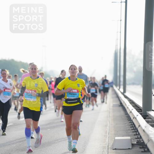 03.10.2026 - Köhlbrandbrückenlauf LAZAROV Photography http://msf.ph/oto/10701119 03.10.2026 09:24:46 Position 3 1192, 1193 meine-sportfotos.de