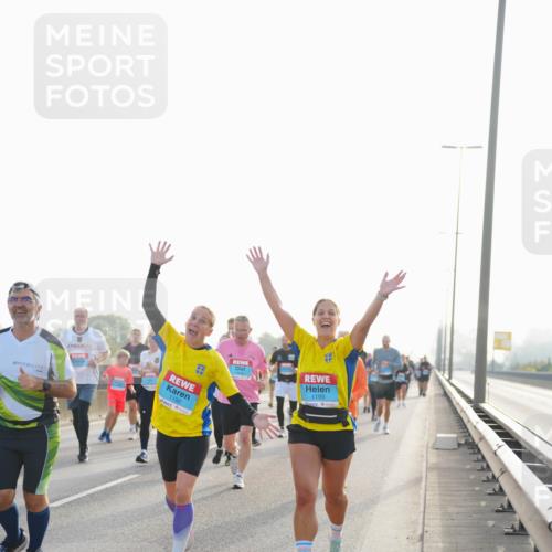 03.10.2026 - Köhlbrandbrückenlauf LAZAROV Photography http://msf.ph/oto/10701141 03.10.2026 09:24:50 Position 3 24, 1192, 1193 meine-sportfotos.de