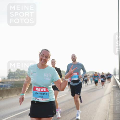 03.10.2026 - Köhlbrandbrückenlauf LAZAROV Photography http://msf.ph/oto/10701211 03.10.2026 09:24:57 Position 3 1856 meine-sportfotos.de