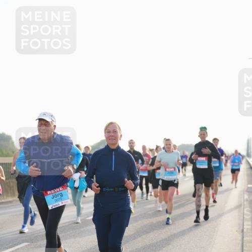 03.10.2026 - Köhlbrandbrückenlauf LAZAROV Photography http://msf.ph/oto/10701270 03.10.2026 09:25:04 Position 3 3075 meine-sportfotos.de