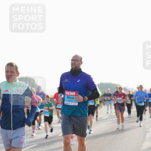03.10.2026 - Köhlbrandbrückenlauf LAZAROV Photography http://msf.ph/oto/10701317 03.10.2026 09:25:16 Position 3 3324 meine-sportfotos.de