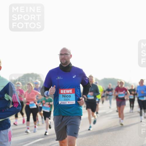 03.10.2026 - Köhlbrandbrückenlauf LAZAROV Photography http://msf.ph/oto/10701319 03.10.2026 09:25:16 Position 3 3324 meine-sportfotos.de