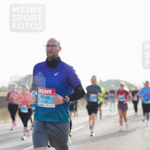 03.10.2026 - Köhlbrandbrückenlauf LAZAROV Photography http://msf.ph/oto/10701324 03.10.2026 09:25:16 Position 3 3324 meine-sportfotos.de