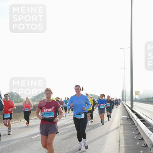 03.10.2026 - Köhlbrandbrückenlauf LAZAROV Photography http://msf.ph/oto/10701342 03.10.2026 09:25:21 Position 3 3206 meine-sportfotos.de