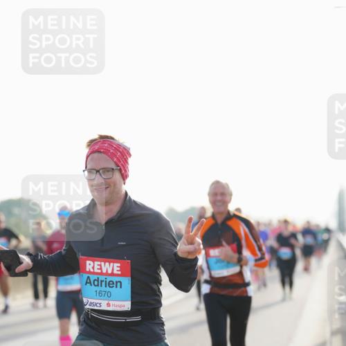 03.10.2026 - Köhlbrandbrückenlauf LAZAROV Photography http://msf.ph/oto/10701363 03.10.2026 09:25:25 Position 3 1670 meine-sportfotos.de
