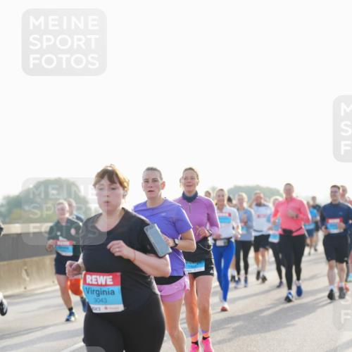 03.10.2026 - Köhlbrandbrückenlauf LAZAROV Photography http://msf.ph/oto/10701385 03.10.2026 09:25:32 Position 3 3043 meine-sportfotos.de