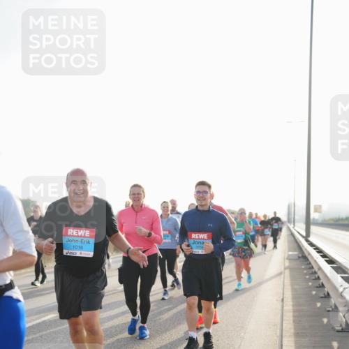 03.10.2026 - Köhlbrandbrückenlauf LAZAROV Photography http://msf.ph/oto/10701409 03.10.2026 09:25:37 Position 3 1016 meine-sportfotos.de
