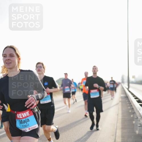 03.10.2026 - Köhlbrandbrückenlauf LAZAROV Photography http://msf.ph/oto/10701434 03.10.2026 09:25:45 Position 3 1364 meine-sportfotos.de
