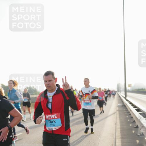 03.10.2026 - Köhlbrandbrückenlauf LAZAROV Photography http://msf.ph/oto/10701459 03.10.2026 09:25:53 Position 3 3197 meine-sportfotos.de