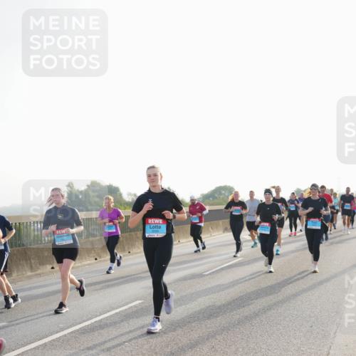 03.10.2026 - Köhlbrandbrückenlauf LAZAROV Photography http://msf.ph/oto/10701477 03.10.2026 09:25:59 Position 3 3099 meine-sportfotos.de