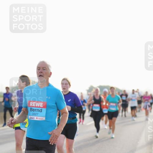 03.10.2026 - Köhlbrandbrückenlauf LAZAROV Photography http://msf.ph/oto/10701561 03.10.2026 09:26:22 Position 3 3327 meine-sportfotos.de