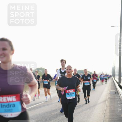 03.10.2026 - Köhlbrandbrückenlauf LAZAROV Photography http://msf.ph/oto/10701607 03.10.2026 09:26:35 Position 3 3282, 3537 meine-sportfotos.de