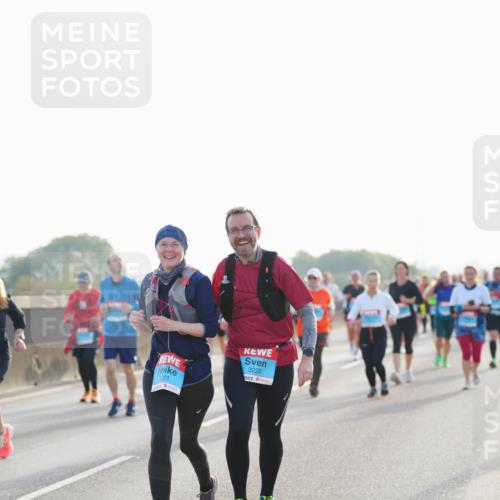 03.10.2026 - Köhlbrandbrückenlauf LAZAROV Photography http://msf.ph/oto/10701628 03.10.2026 09:26:41 Position 3 21, 20, 3220 meine-sportfotos.de