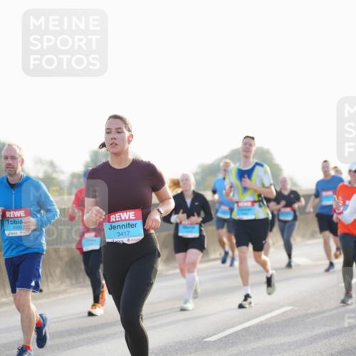 03.10.2026 - Köhlbrandbrückenlauf LAZAROV Photography http://msf.ph/oto/10701640 03.10.2026 09:26:44 Position 3 1005, 3417 meine-sportfotos.de