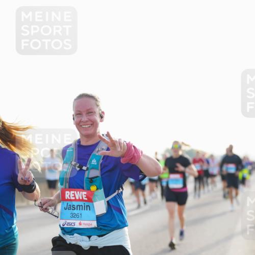 03.10.2026 - Köhlbrandbrückenlauf LAZAROV Photography http://msf.ph/oto/10701665 03.10.2026 09:26:50 Position 3 3261 meine-sportfotos.de