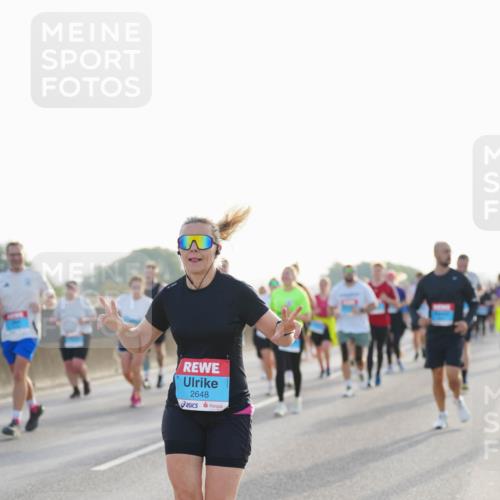 03.10.2026 - Köhlbrandbrückenlauf LAZAROV Photography http://msf.ph/oto/10701669 03.10.2026 09:26:52 Position 3 2648 meine-sportfotos.de