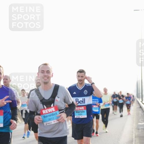 03.10.2026 - Köhlbrandbrückenlauf LAZAROV Photography http://msf.ph/oto/10701747 03.10.2026 09:27:19 Position 3 3612, 3260 meine-sportfotos.de