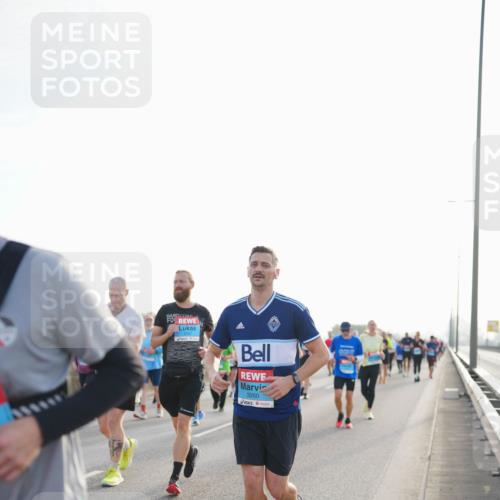 03.10.2026 - Köhlbrandbrückenlauf LAZAROV Photography http://msf.ph/oto/10701754 03.10.2026 09:27:20 Position 3 3260 meine-sportfotos.de