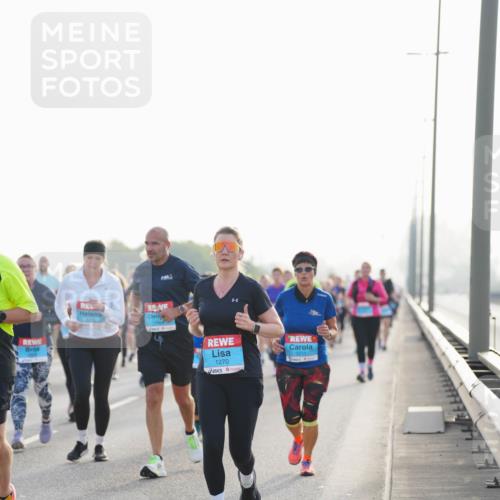 03.10.2026 - Köhlbrandbrückenlauf LAZAROV Photography http://msf.ph/oto/10701772 03.10.2026 09:27:27 Position 3 100, 3211, 1270 meine-sportfotos.de