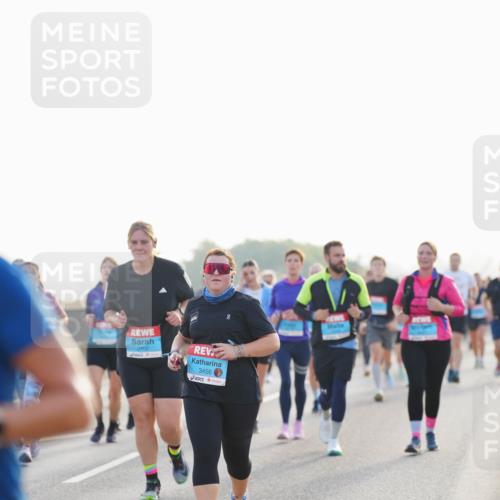 03.10.2026 - Köhlbrandbrückenlauf LAZAROV Photography http://msf.ph/oto/10701788 03.10.2026 09:27:31 Position 3 3402, 3456 meine-sportfotos.de