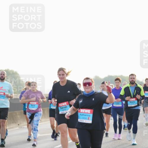 03.10.2026 - Köhlbrandbrückenlauf LAZAROV Photography http://msf.ph/oto/10701792 03.10.2026 09:27:32 Position 3 1399, 3402, 3456 meine-sportfotos.de