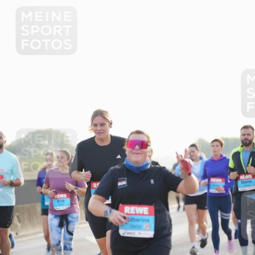 03.10.2026 - Köhlbrandbrückenlauf LAZAROV Photography http://msf.ph/oto/10701796 03.10.2026 09:27:33 Position 3 3456 meine-sportfotos.de
