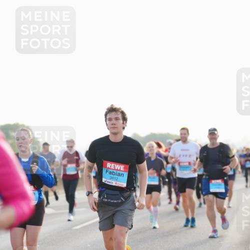 03.10.2026 - Köhlbrandbrückenlauf LAZAROV Photography http://msf.ph/oto/10701810 03.10.2026 09:27:38 Position 3 3412 meine-sportfotos.de